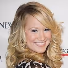LEGALLY BLONDE's Bailey Hanks to Star in FringeNYC's VOTE! Alongside Goodwin & Karr