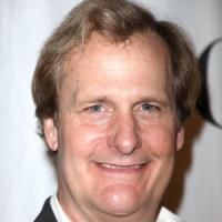 GOD OF CARNAGE's Jeff Daniels Guests On CBS2 News Sunday 5/17