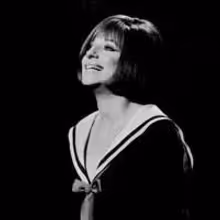 Barbra Streisand to Auction Personal Items