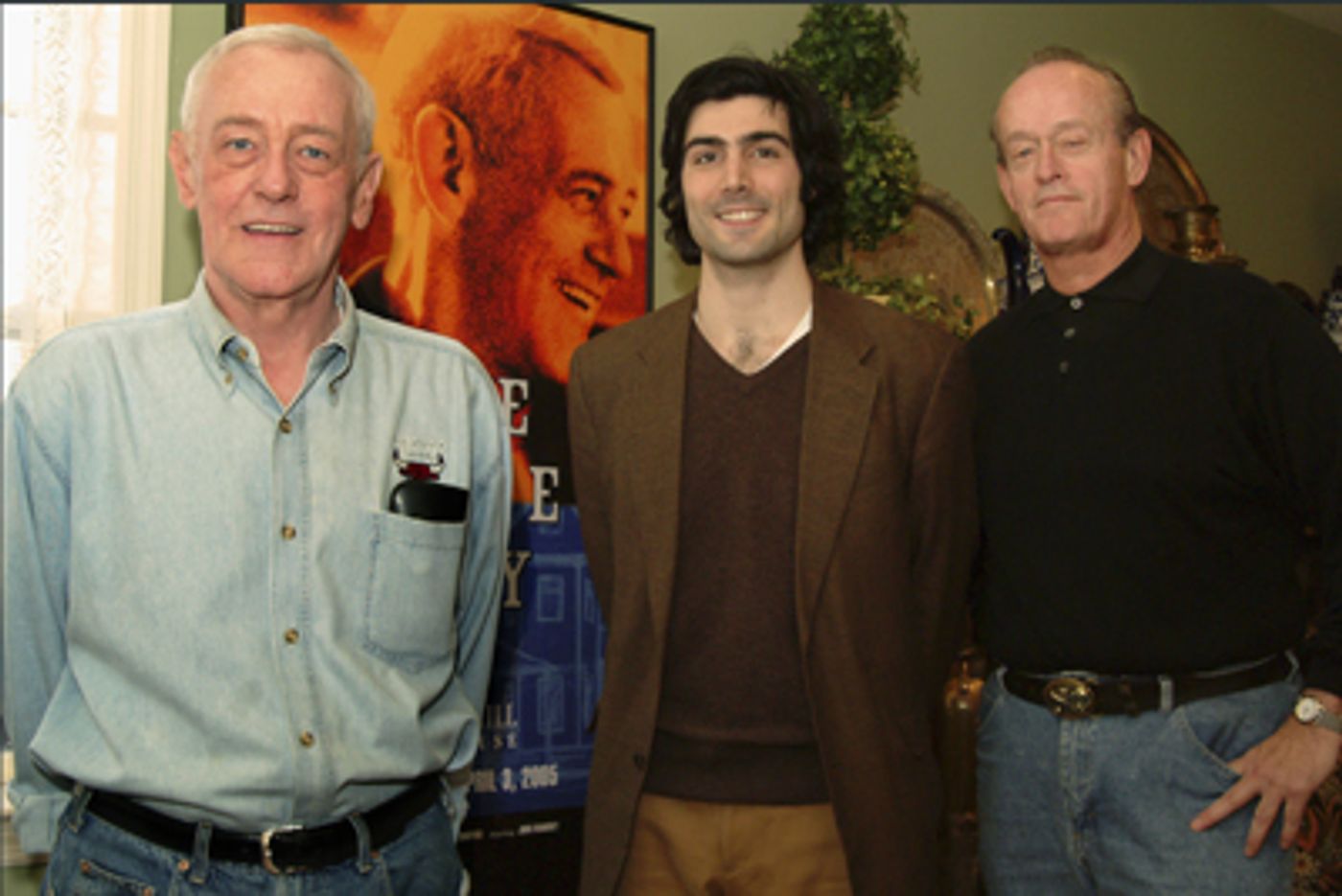 Photo Coverage: John Mahoney Stars in The Drawer Boy Image