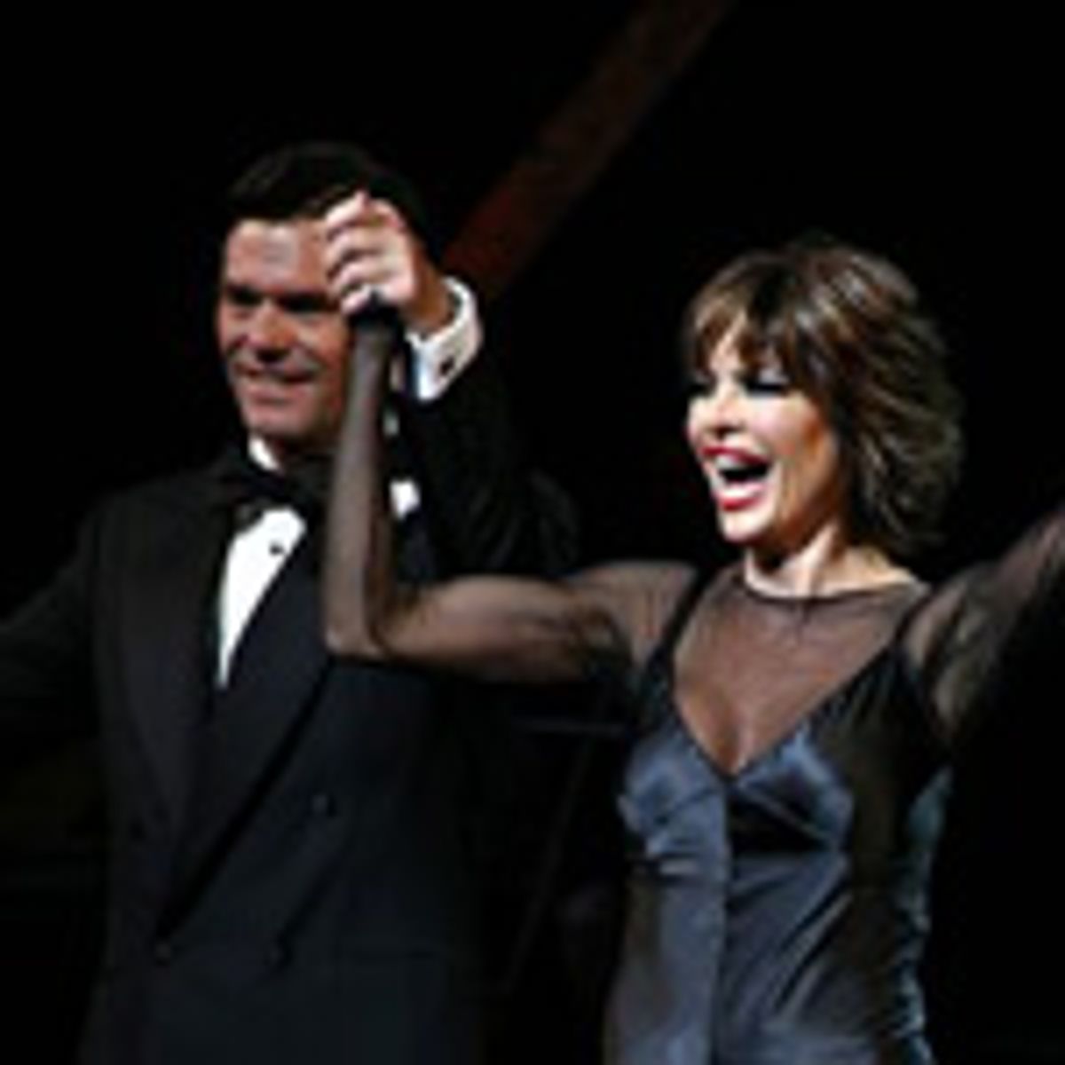 Photo Coverage: Lisa Rinna & Harry Hamlin Open in Chicago