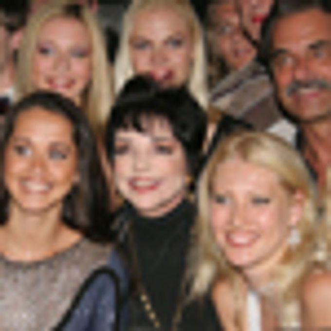 Photo Flash: Minnelli Attends ICE in Las Vegas Photos