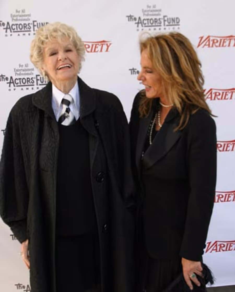 Photo Coverage: Los Angeles Actors' Fund Tony Award Party Image
