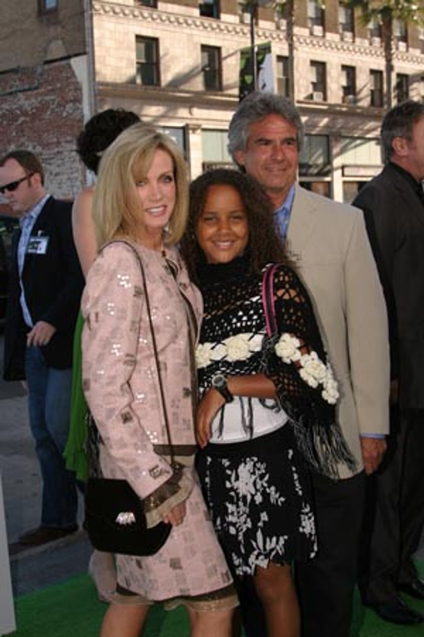 Photo Coverage: Wicked Flies In To Los Angeles  Image