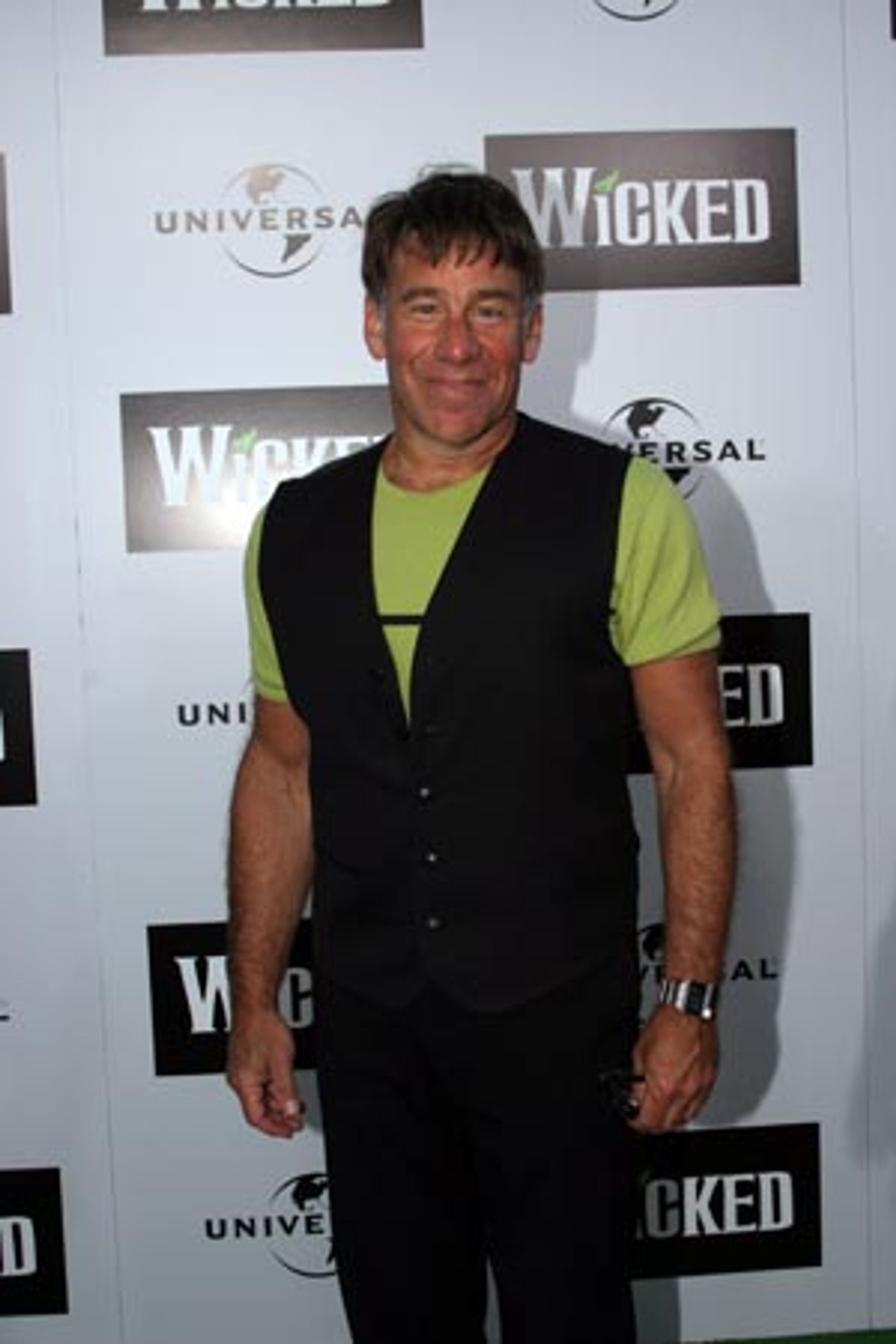 Photo Coverage: Wicked Flies In To Los Angeles  Image