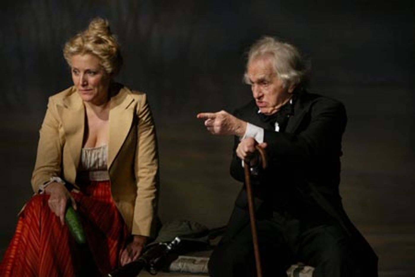 Photo Preview: The Atlantic Theatre Company's The Cherry Orchard  Image