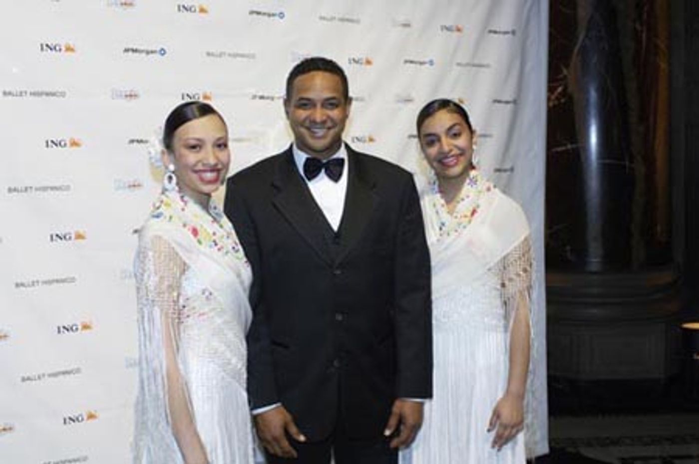 Photo Coverage: Ballet Hispanico Black Slipper Ball  Image