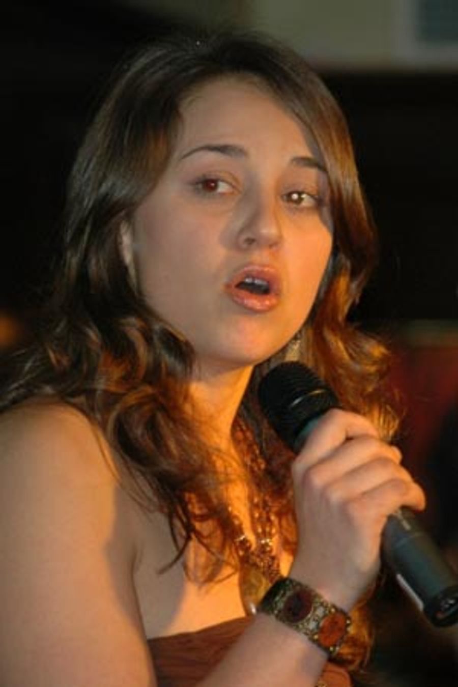 Photo Coverage: New Year's Eve Concert at Tony's DiNapoli Times Square Image