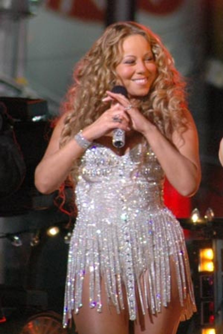 Photo Coverage: New Year's Eve Concert at Tony's DiNapoli Times Square Image