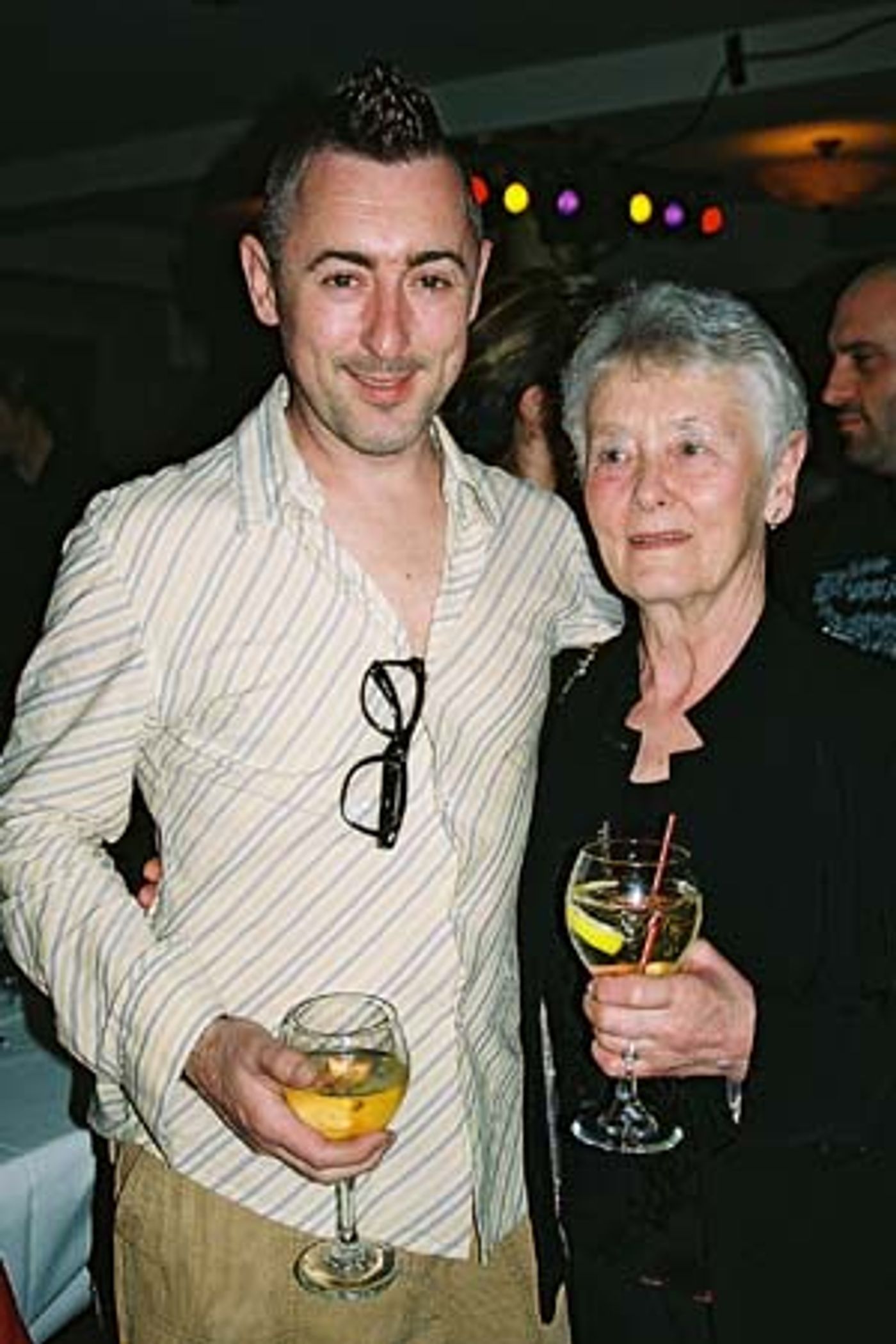 Photo Coverage: Cumming's Portrait at Tony's DiNapoli  Image