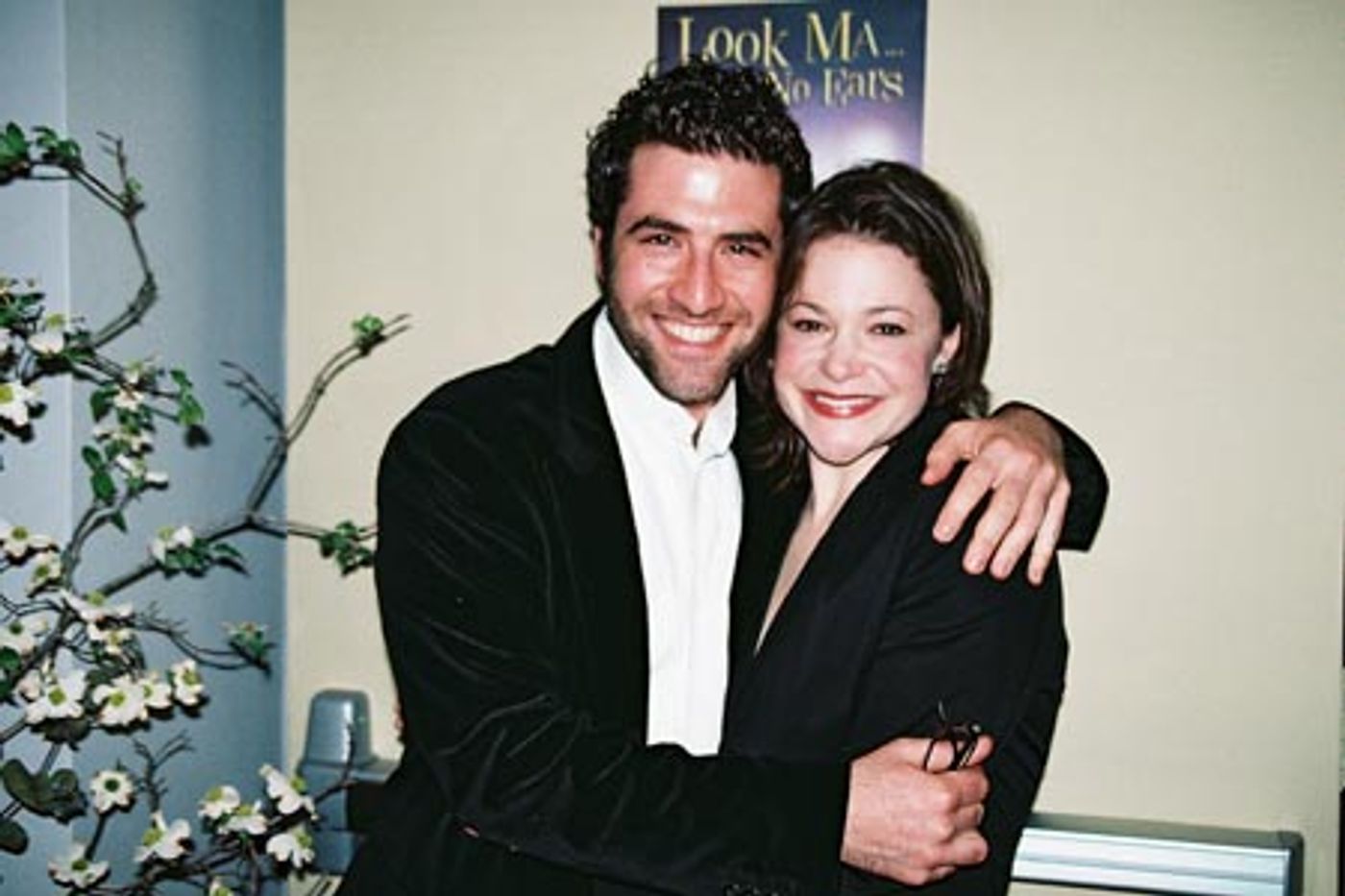 Photo Flash: Lindsey Alley's Look Ma...No Ears Opens  Image