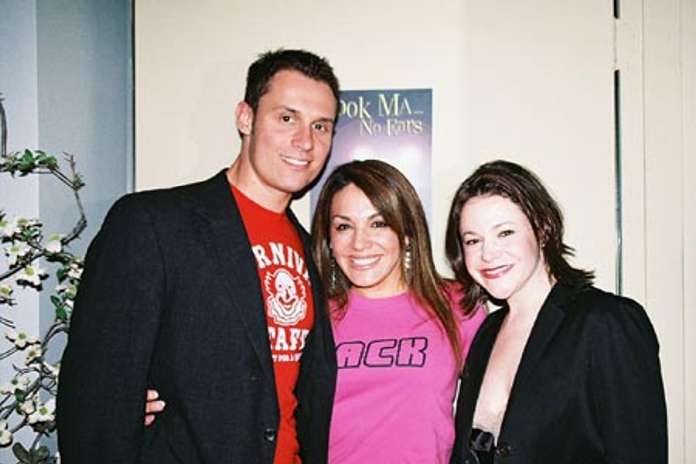 Photo Flash: Lindsey Alley's Look Ma...No Ears Opens  Image