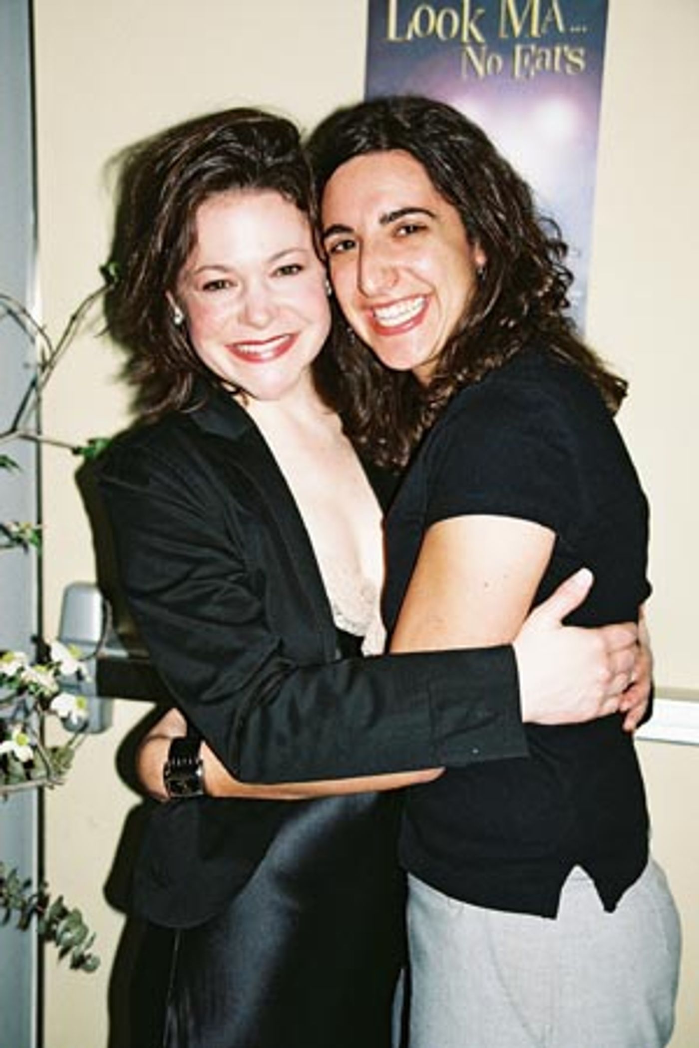 Photo Flash: Lindsey Alley's Look Ma...No Ears Opens  Image