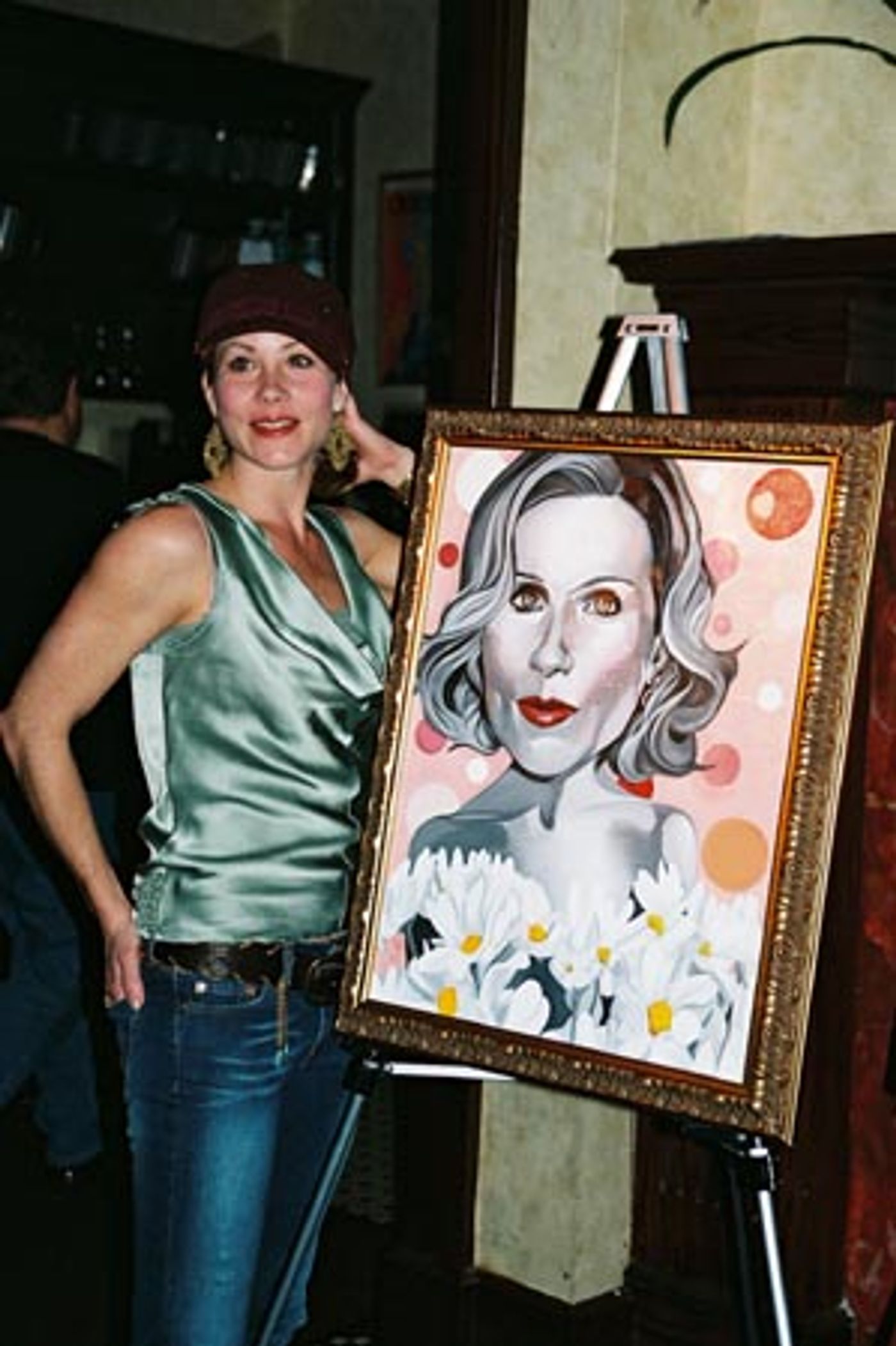 Photo Coverage: Christina Applegate Portrait Unveiled on Broadway Wall of Fame  Image