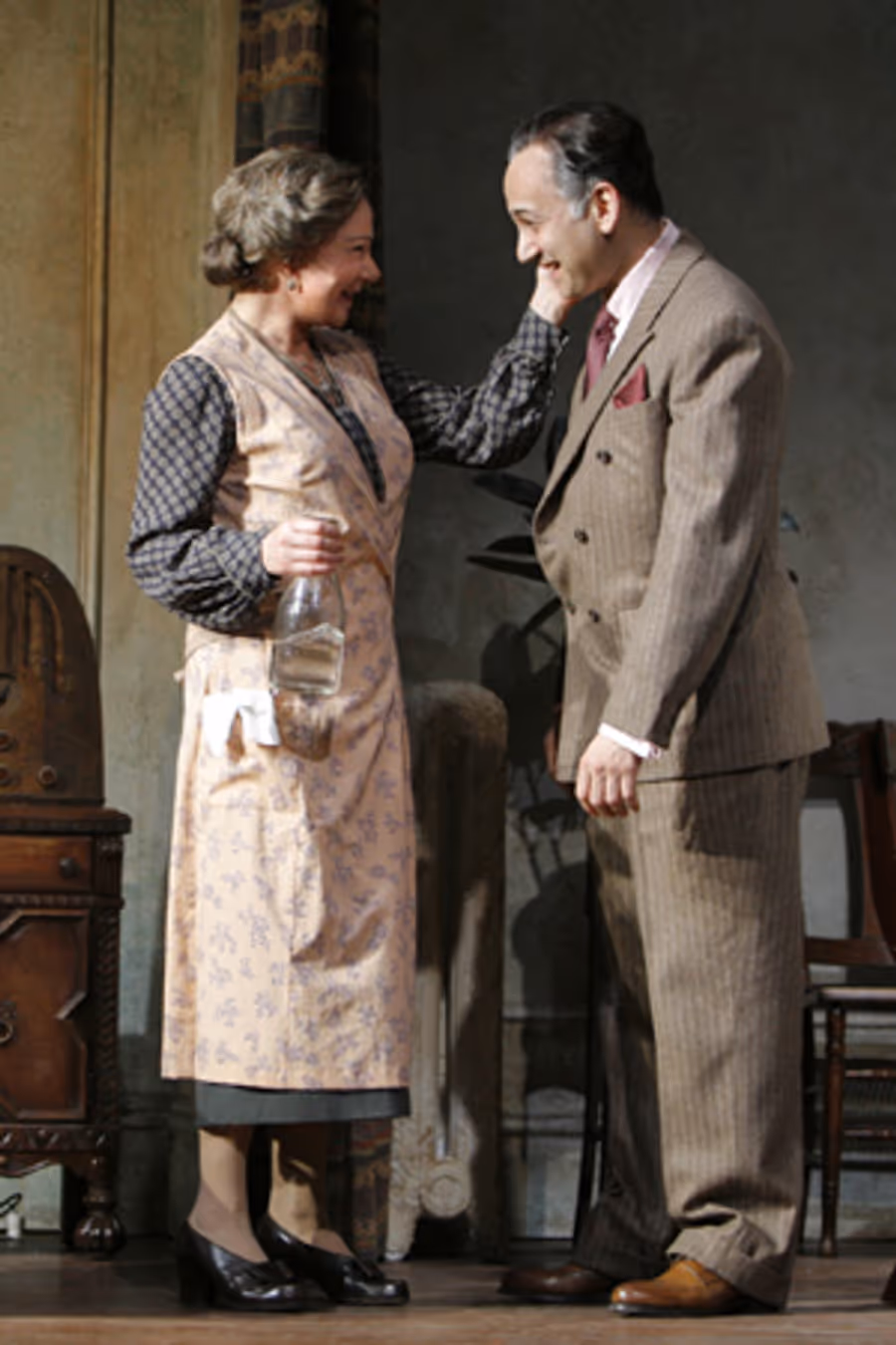 Photo Flash: Awake and Sing! in Previews Image
