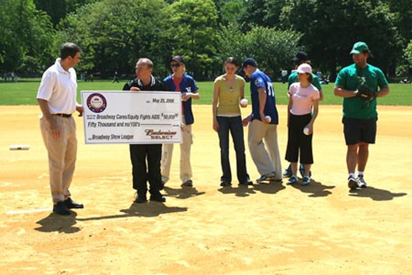 Photo Coverage: Broadway Softball League  Image