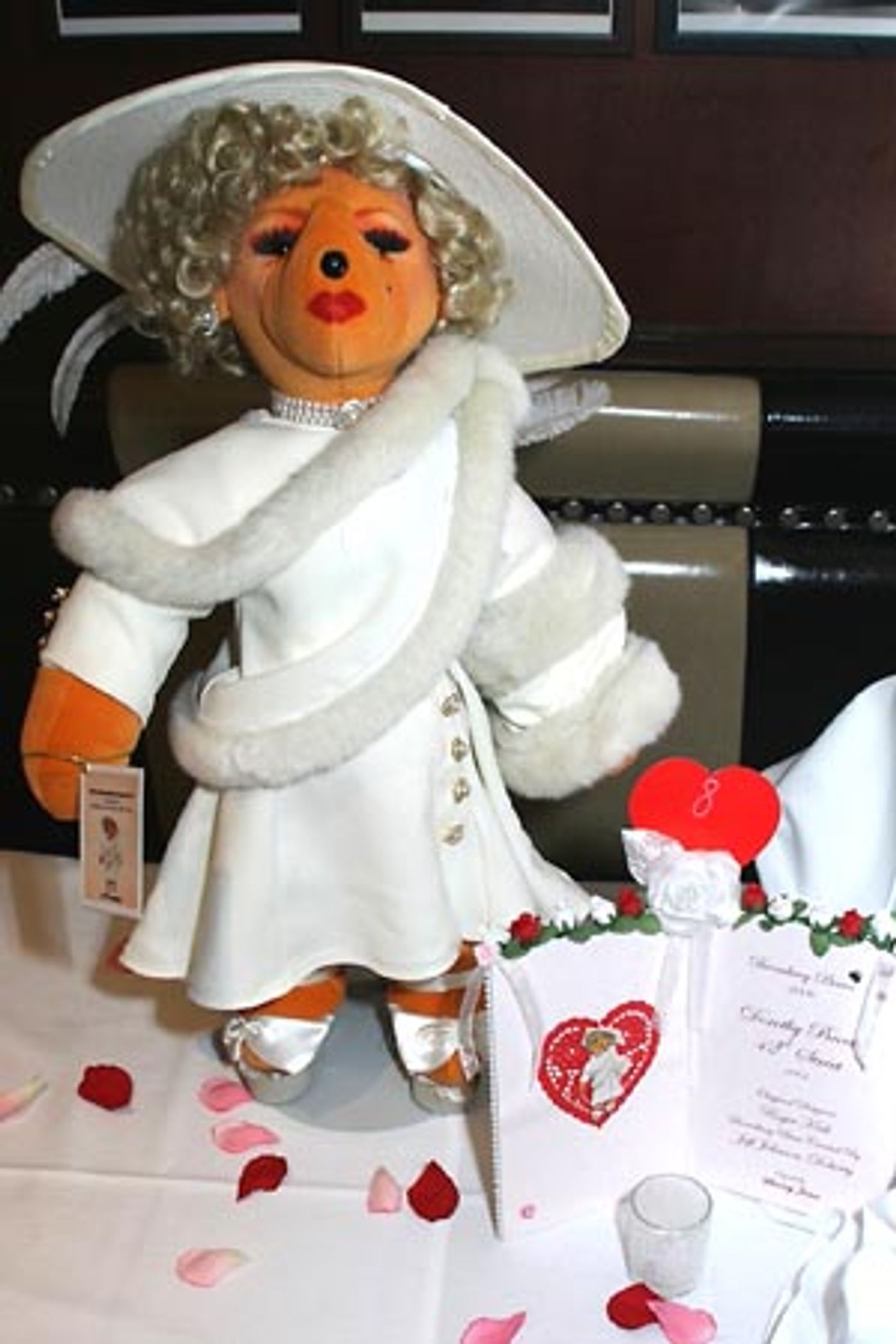 Photo Coverage: Broadway Bears Reception and Auction  Image