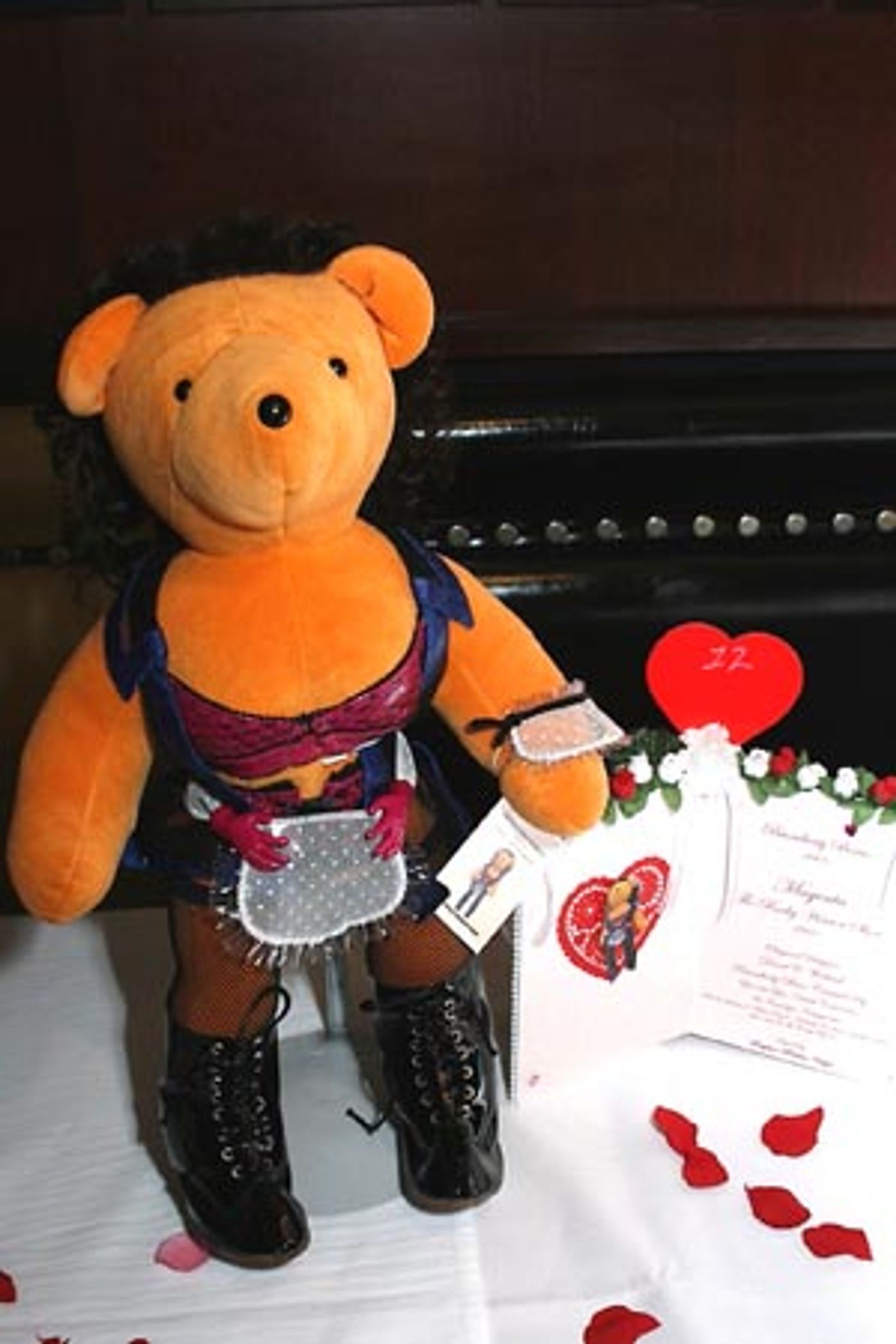 Photo Coverage: Broadway Bears Reception and Auction  Image