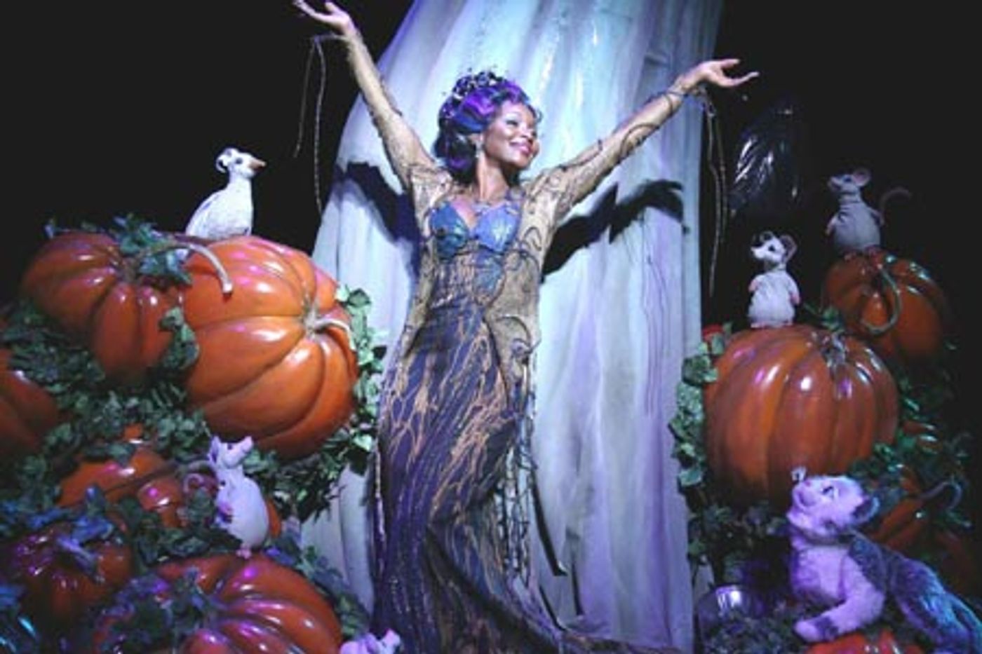 Photo Preview: Cinderella at The Paper Mill Playhouse  Image