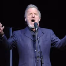Photo Coverage: Colm Wilkinson in 'Broadway & Beyond' at Town Hall