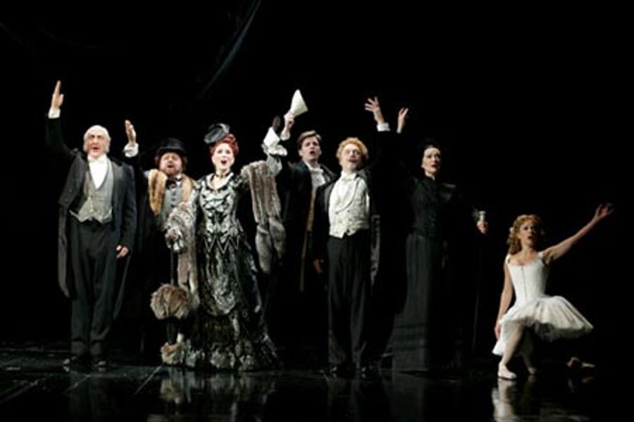 Photo Flash: The Phantom of the Opera Nears Record Performance Image