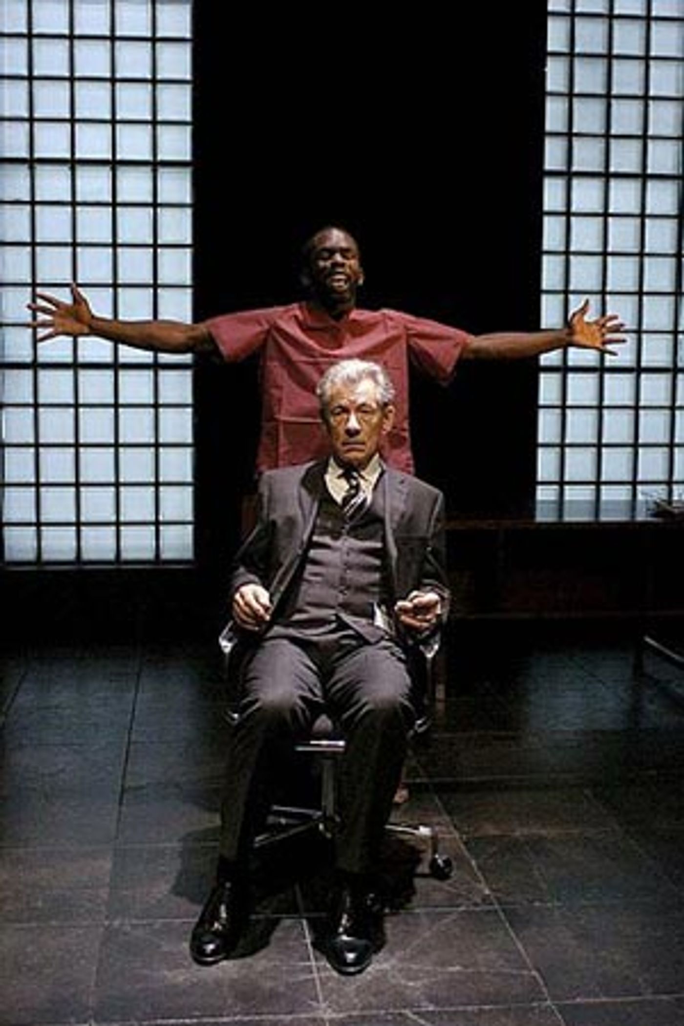 Photo Coverage: Ian McKellen in West End Play The Cut  Image