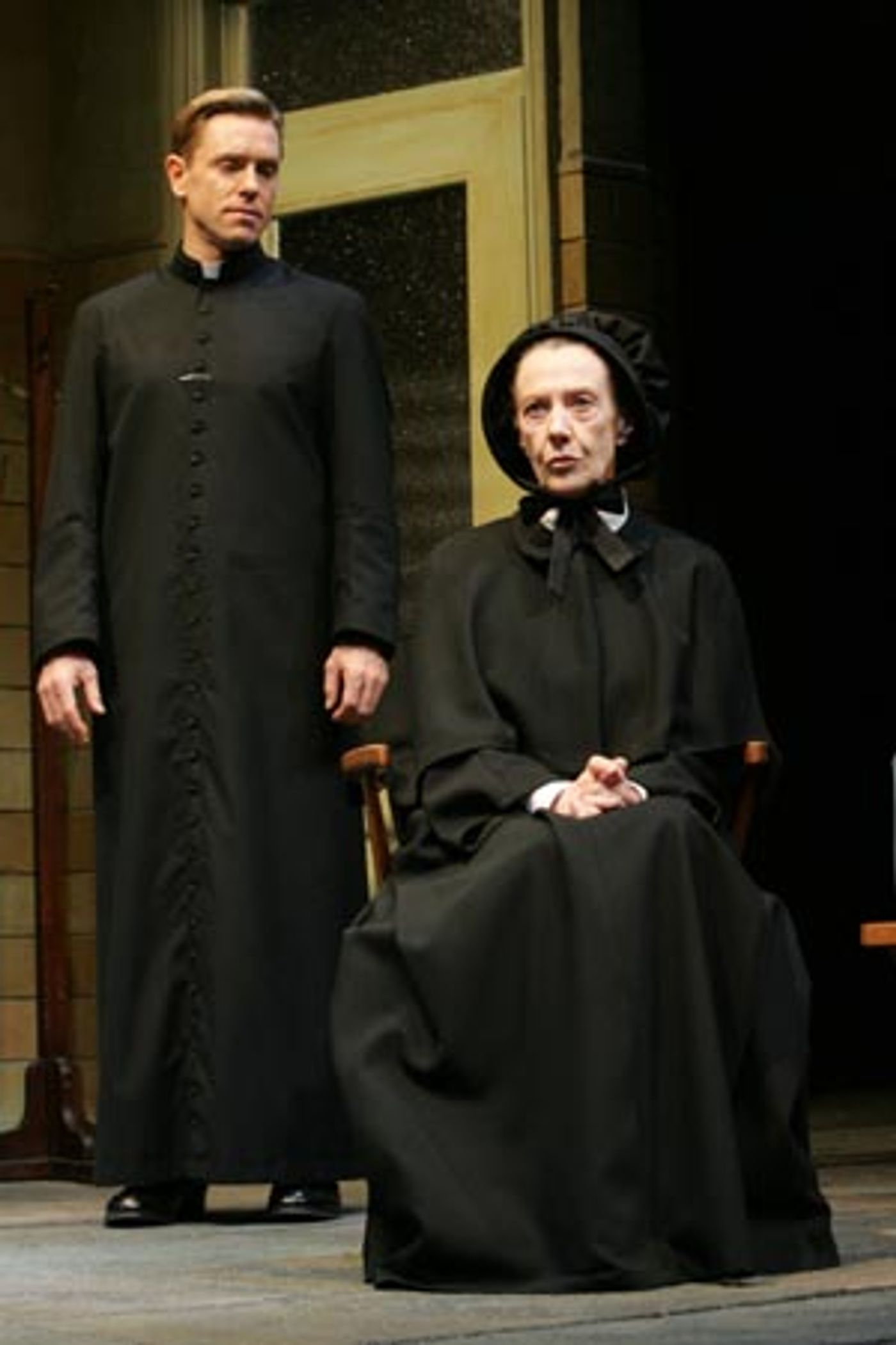 Photo Flash: Ron Eldard, Eileen Atkins and Jena Malone in Doubt  Image