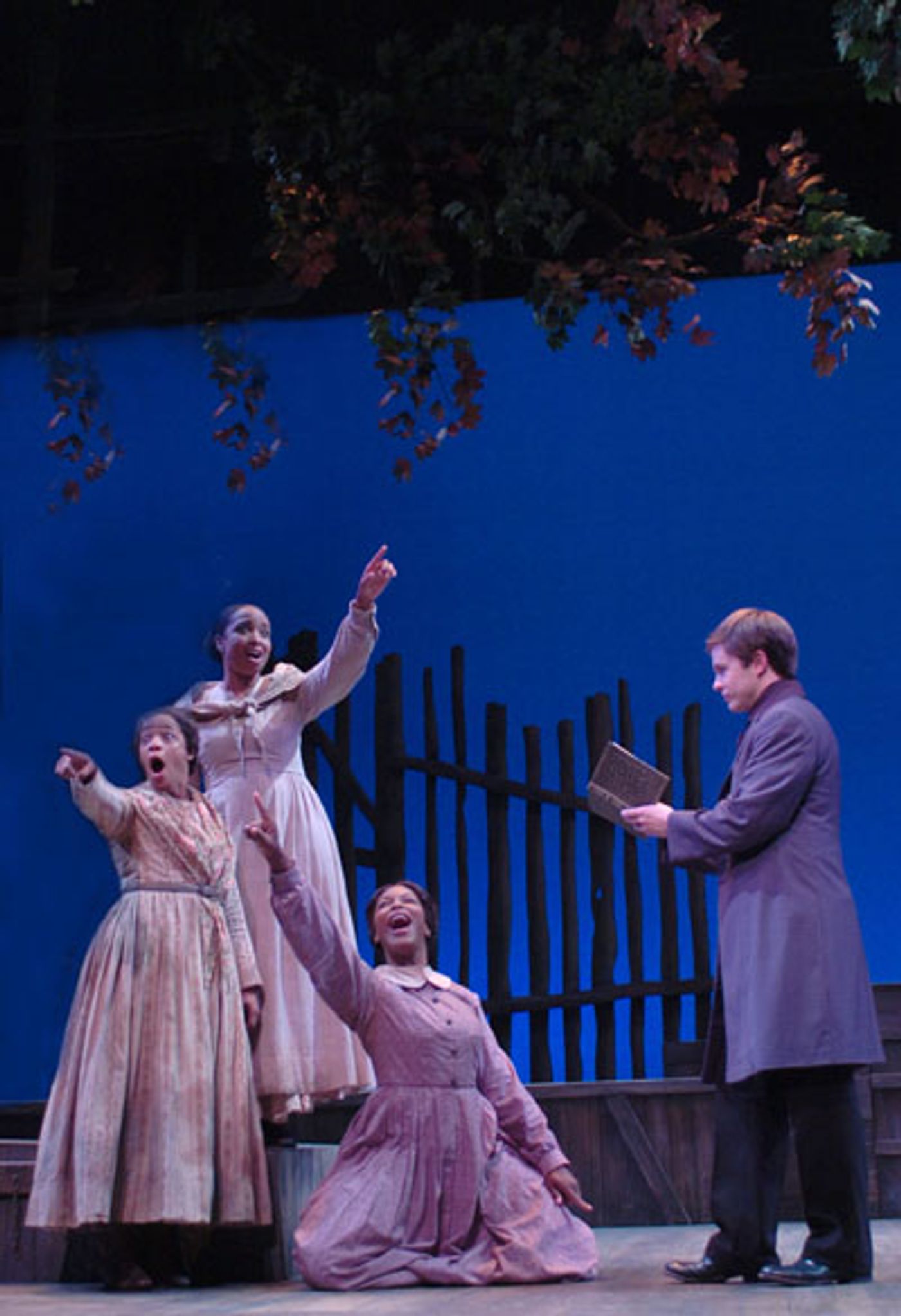 Photo Flash: Dessa Rose Opens at TheatreWorks  Image