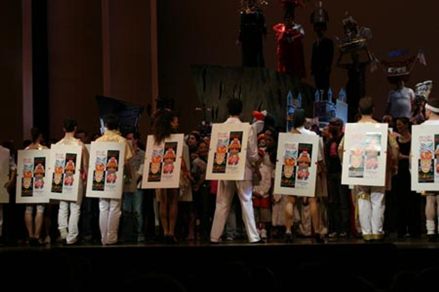 Photo Coverage: 20th Annual Easter Bonnet Competition  Image