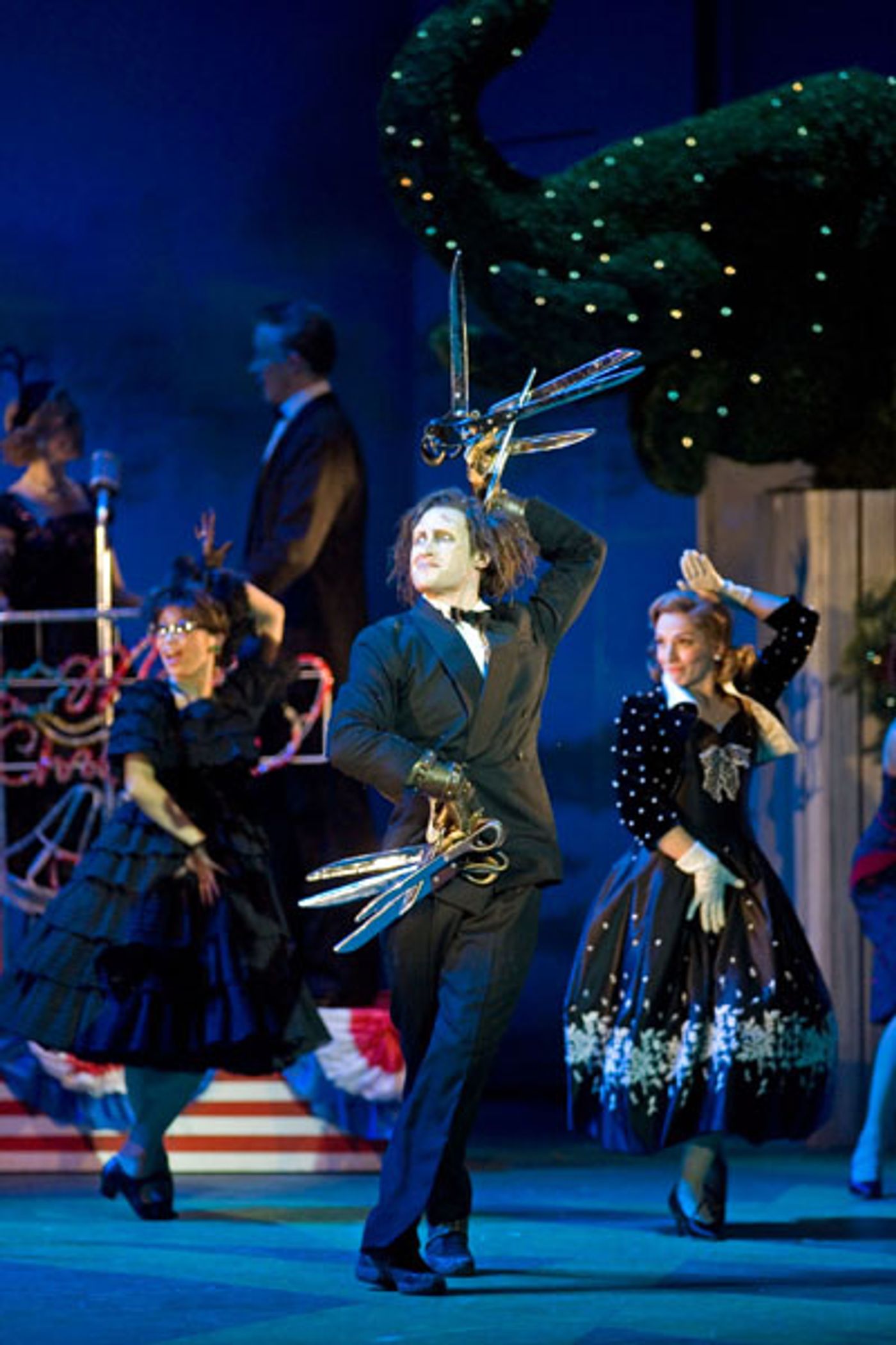 Photo Flash: 'Scissorhands' North American Premiere Image