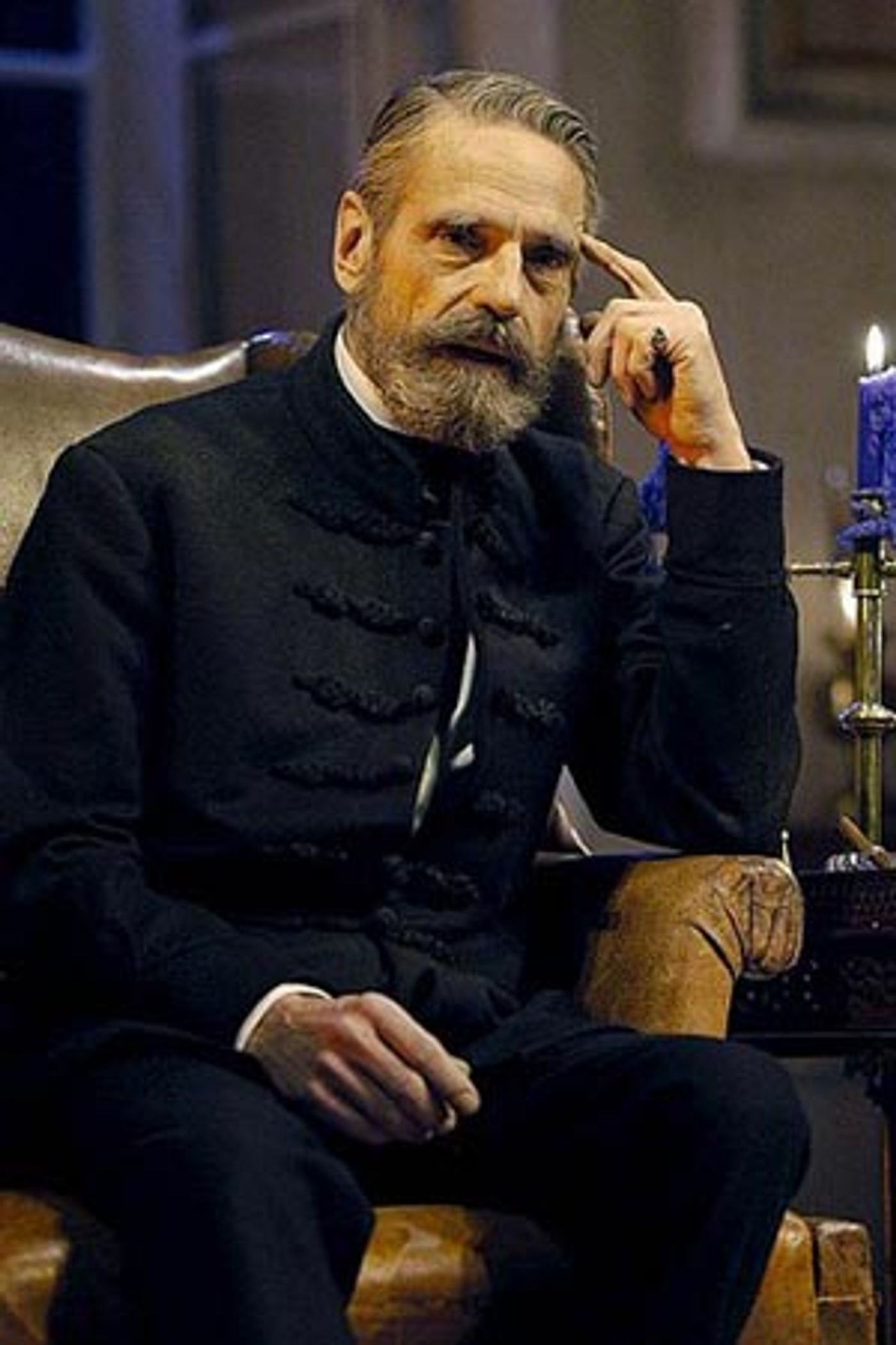 Photo Coverage: Jeremy Irons on the West End in Embers  Image