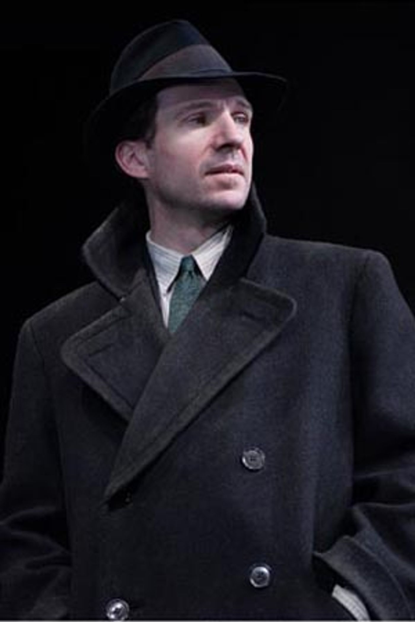 Photo Preview: Faith Healer with Fiennes, McDiarmid and Jone  Image