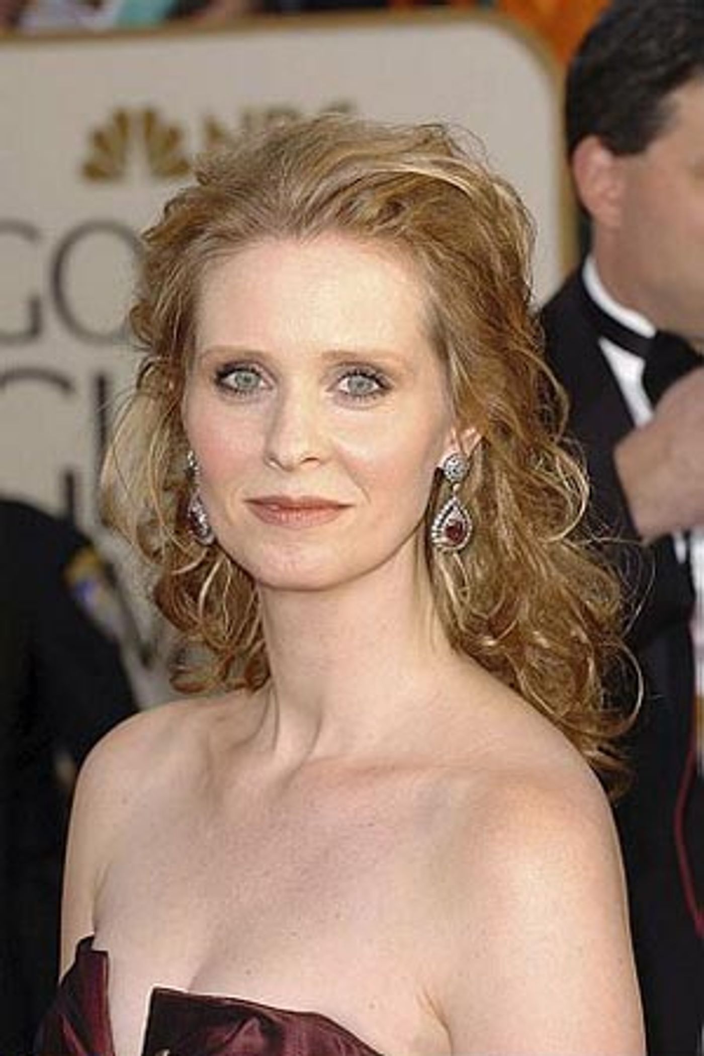 Photo Coverage: Theatre Celebs at the Golden Globes  Image