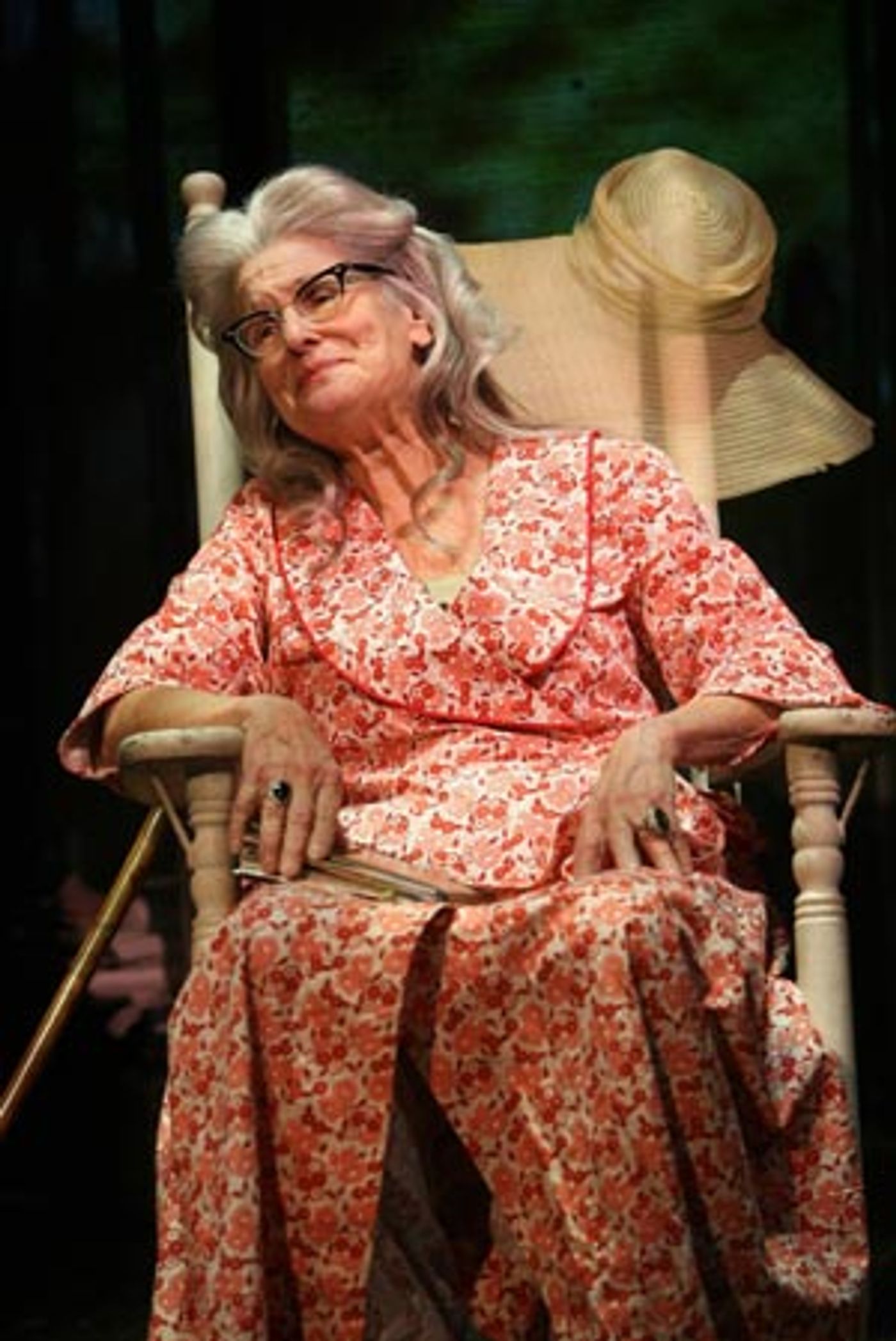 Photo Flash: Grey Gardens at Playwrights Horizons  Image