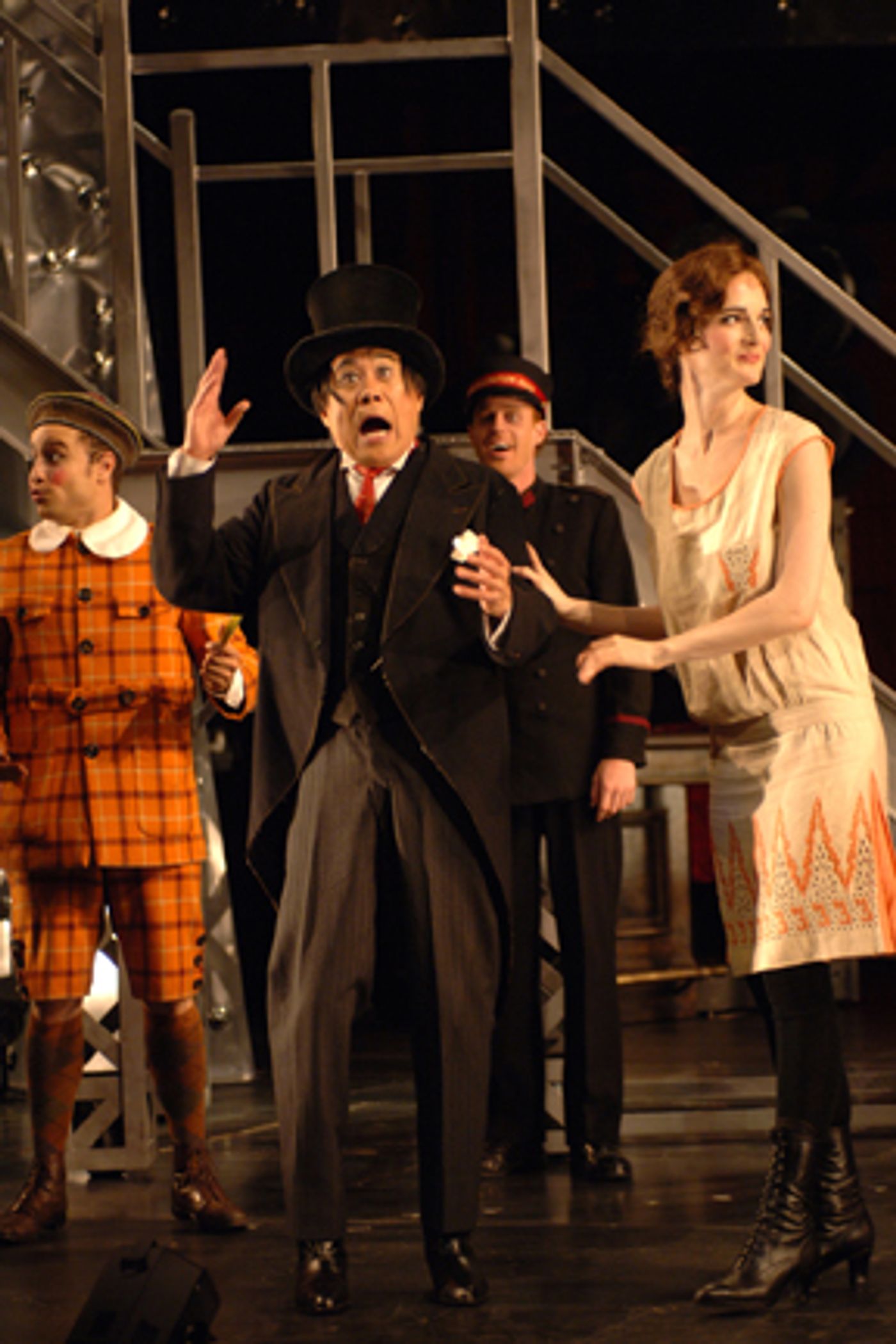 Photo Flash: Happy End Extends at ACT Image