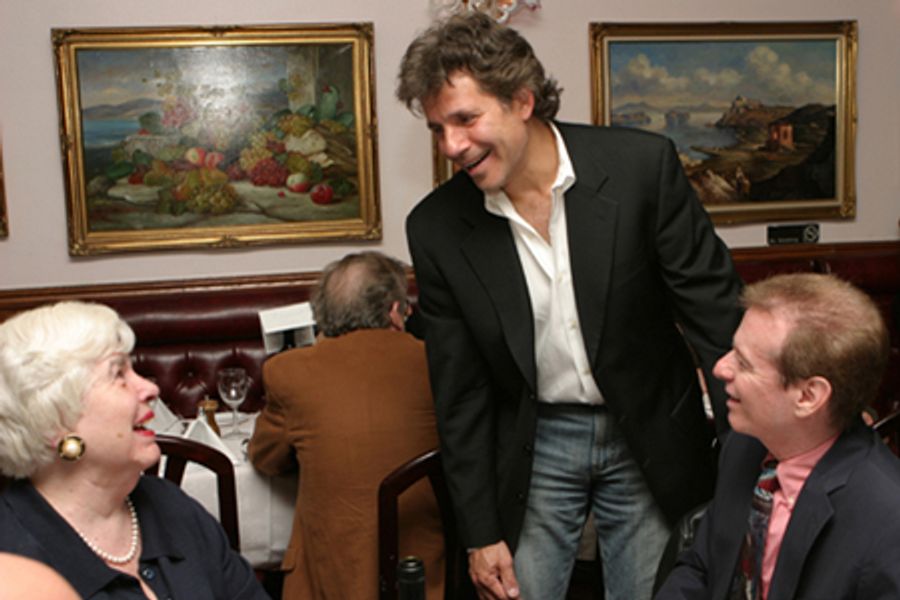 Photo Coverage: Opening Night of a Jew Grows in Brooklyn Image