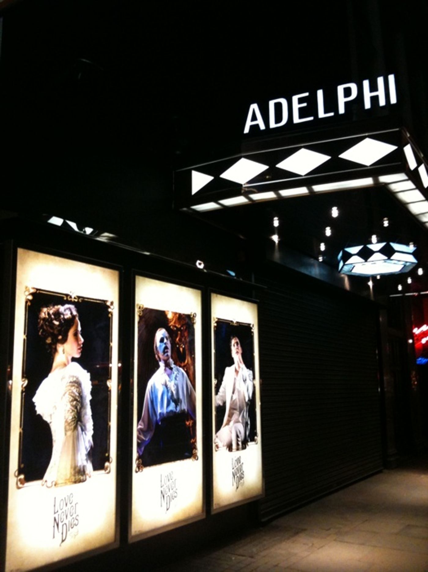 Photo Flash: New 'Front of House' Artwork for LOVE NEVER DIES in London  Image