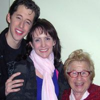 Photo Flash: Dr. Ruth Visits 'Enter Laughing'