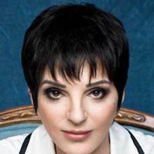 Liza Minnelli Receives Rave Review for Rhode Island Concerts; Broadway Next