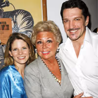 Photo Coverage: Mitzi Gaynor Visits SOUTH PACIFIC