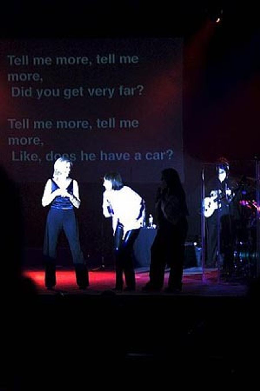 Photo Flash: Olivia Newton-John Performs at the Nokia Theatre Image
