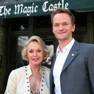 Photo Flash: Neil Patrick Harris Attends Unveiling of NEW Harry Houdini Star at the Magic Castle