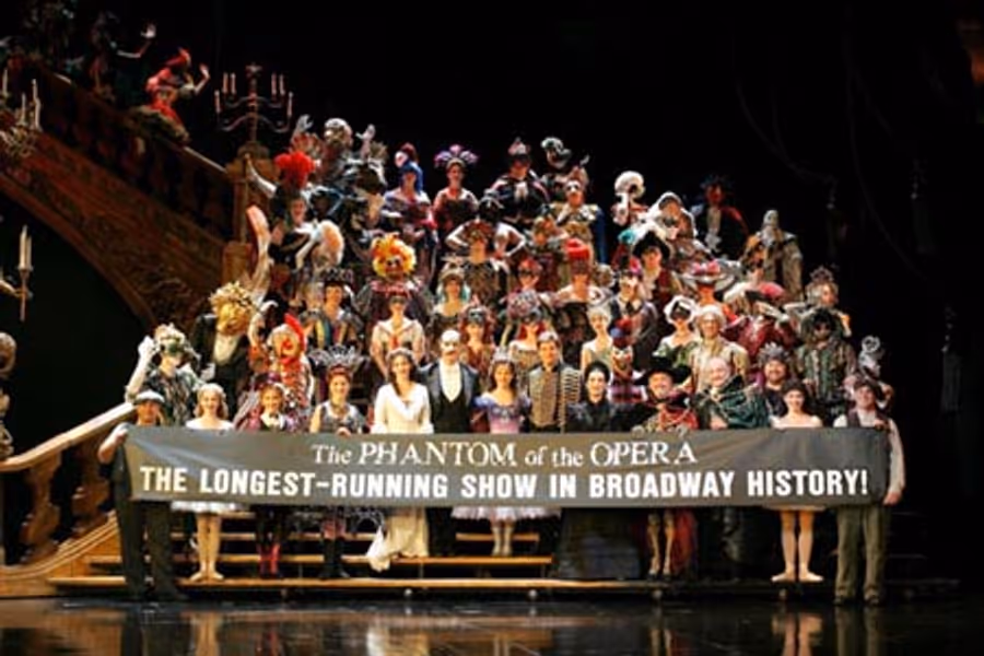 Photo Flash: The Phantom of the Opera Nears Record Performance Image
