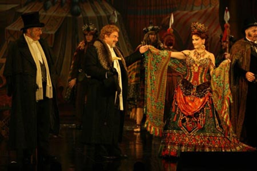 Photo Flash: The Phantom of the Opera Nears Record Performance Image