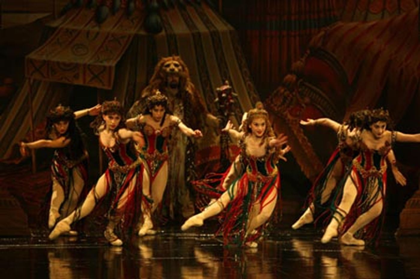 Photo Flash: The Phantom of the Opera Nears Record Performance  Image