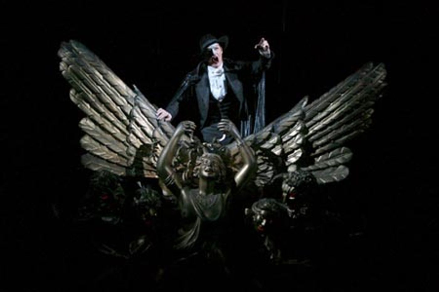 Photo Flash: The Phantom of the Opera Nears Record Performance  Image