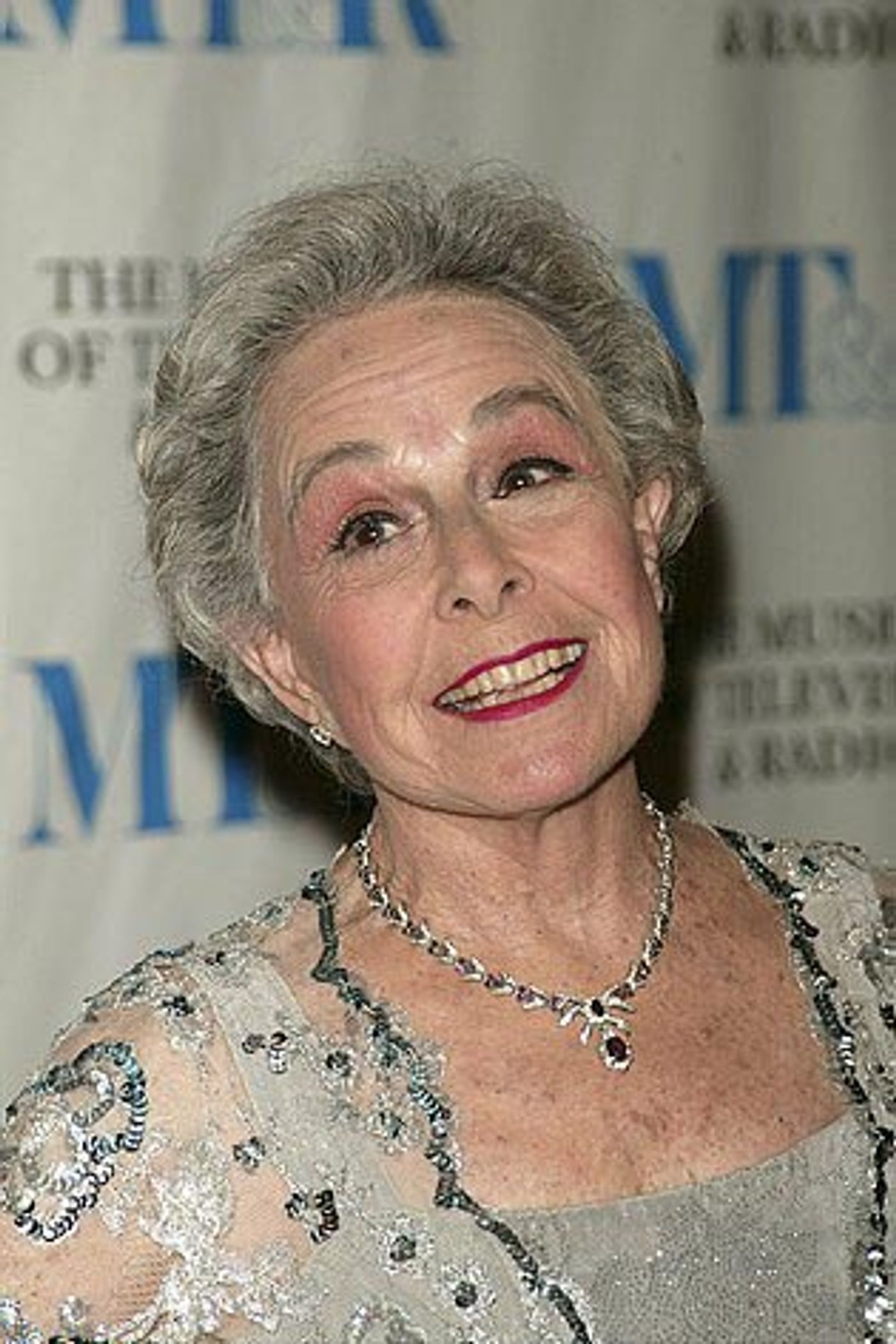 Photo Coverage: Peters and Other Stars Honor Merv Griffin  Image