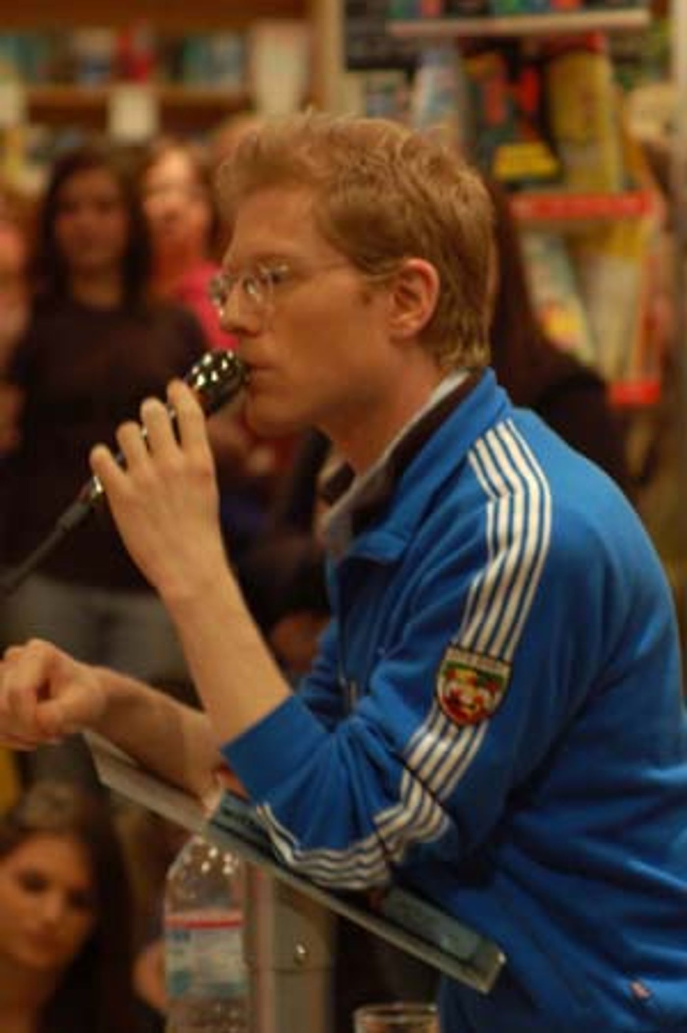 Photo Flash: Anthony Rapp Book Reading in Chicago  Image