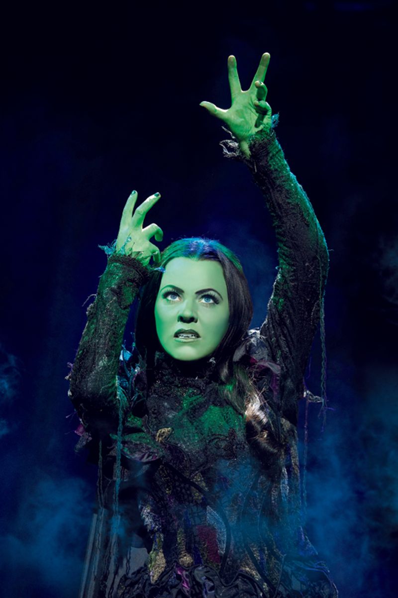 Photo Flash: New Cast of West End WICKED! — photo 1 of 4