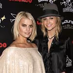 Photo Coverage: Ashlee Simpson Joins Chicago in London